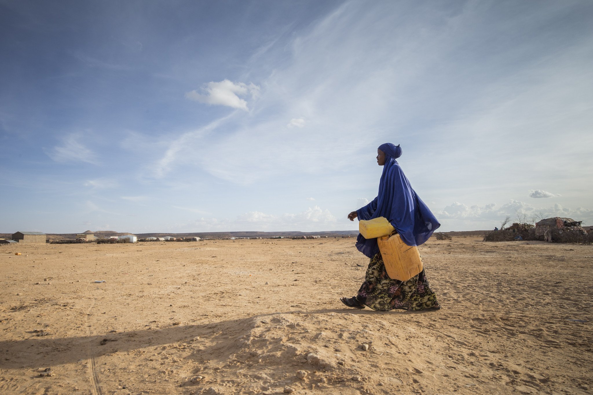 今年，逾70万人因天旱被迫逃离家园，在索马里境内流离失所。